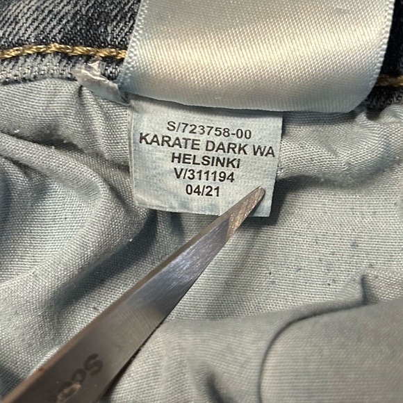 2 for$15 Old Navy 360 Stretch Karate Slim Jeans - Picture 5 of 12